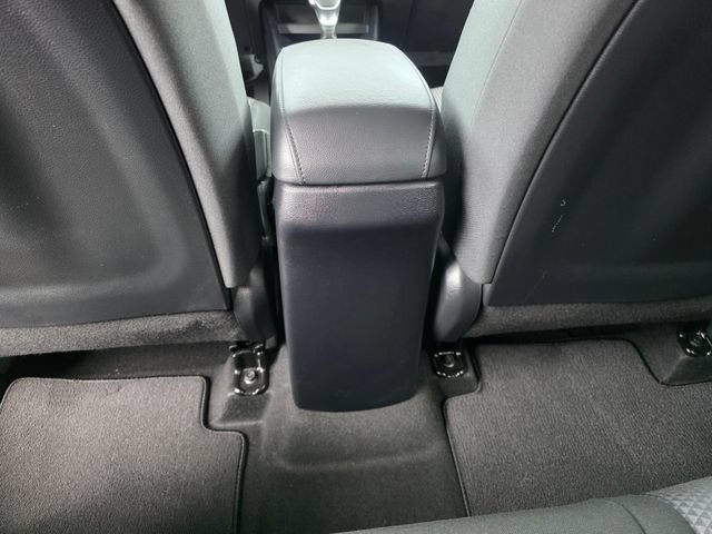 Used 2025 Kia Soul LX w/ LX Technology Package FWD image 18