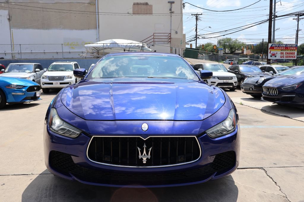 Used 2015 Maserati Ghibli RWD image 2