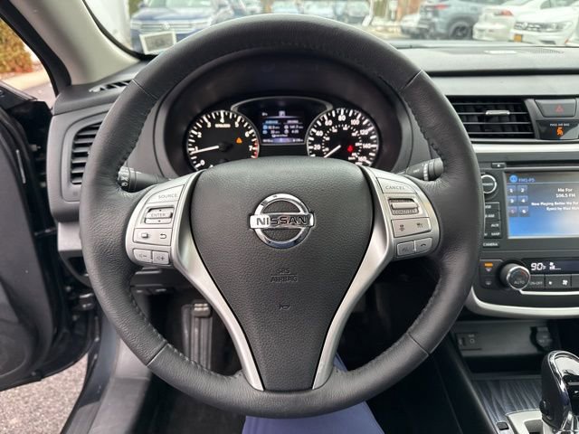 Used 2016 Nissan Altima 2.5 SL w/ 2.5 Technology w/LED Package image 12