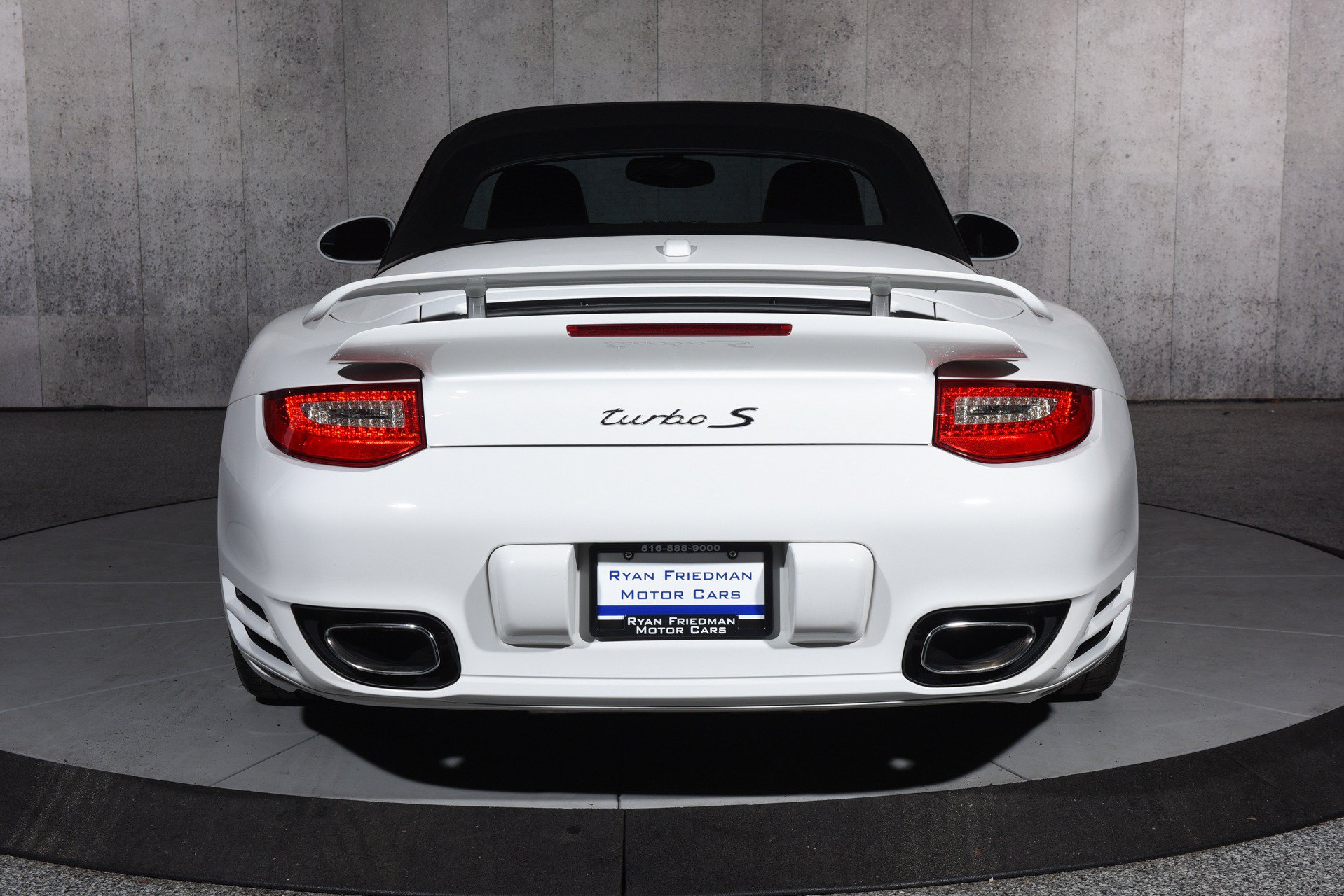 Used 2012 Porsche 911 Turbo S AWD/4WD image 32