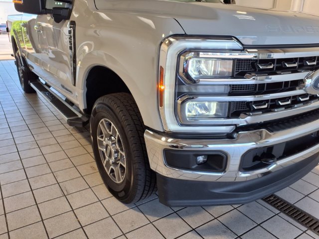 Used 2026 Ford F250 Lariat AWD/4WD image 25