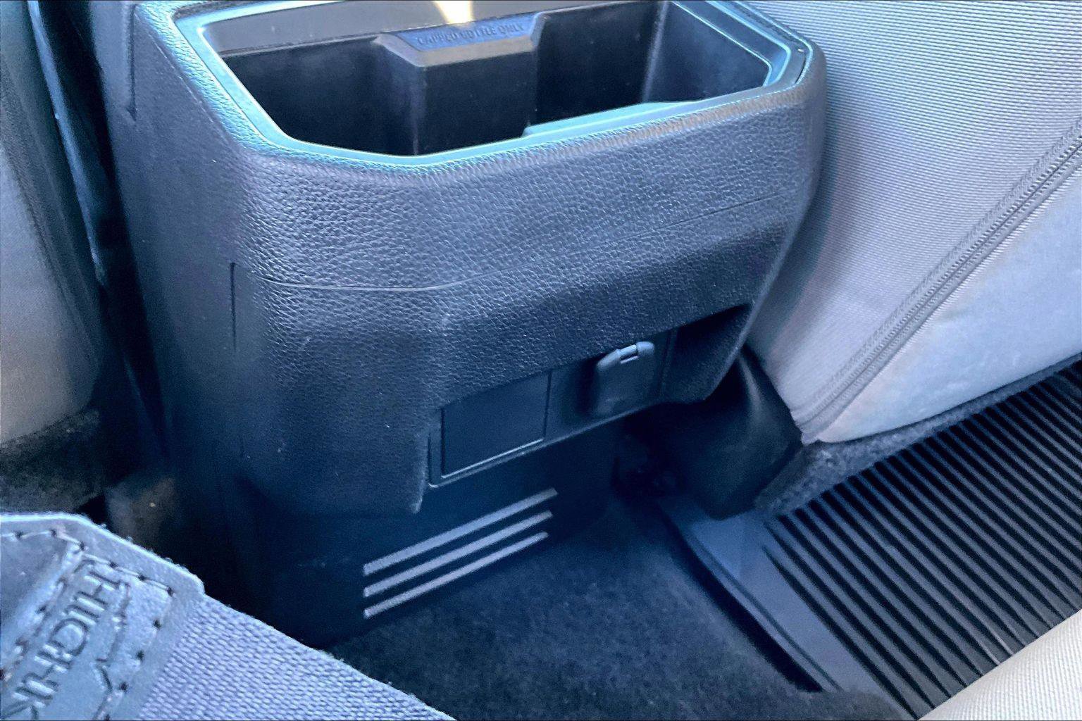 Certified 2024 Toyota Tacoma SR5 image 32