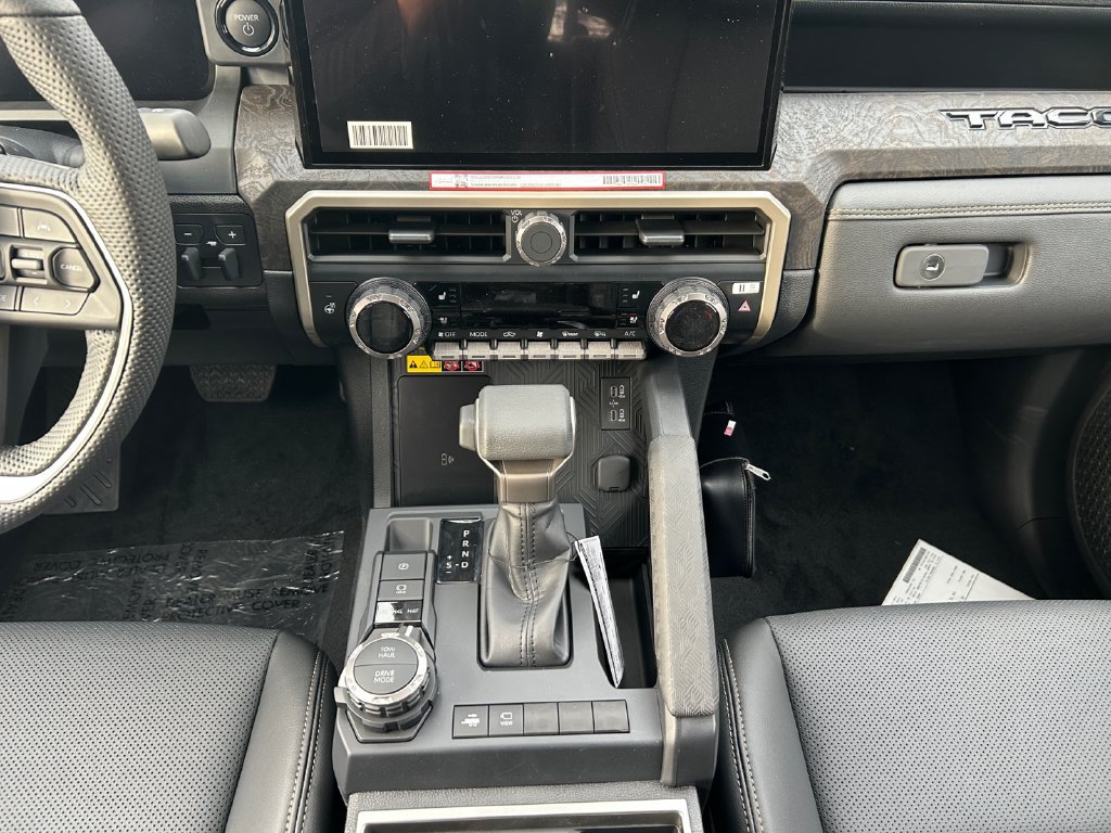 New 2026 Toyota Tacoma Limited AWD/4WD image 11