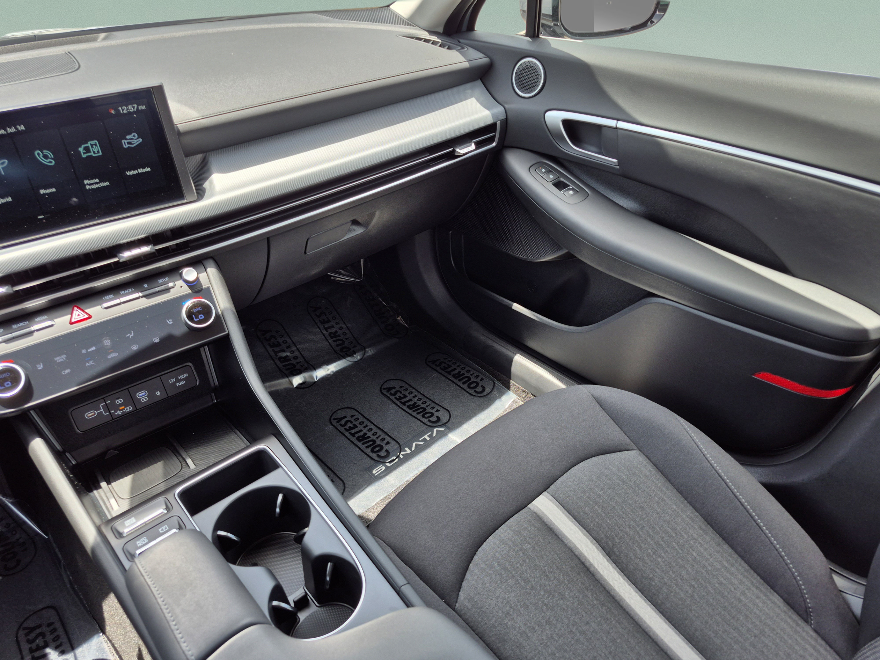 New 2026 Hyundai Sonata SEL FWD image 13