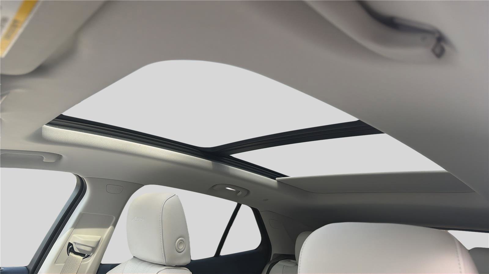 New 2026 Buick Envision Avenir image 15