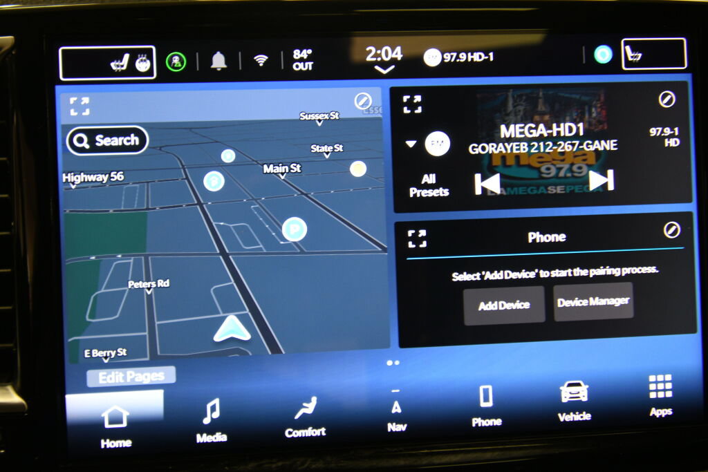 Used 2025 Chrysler Pacifica Limited FWD image 15