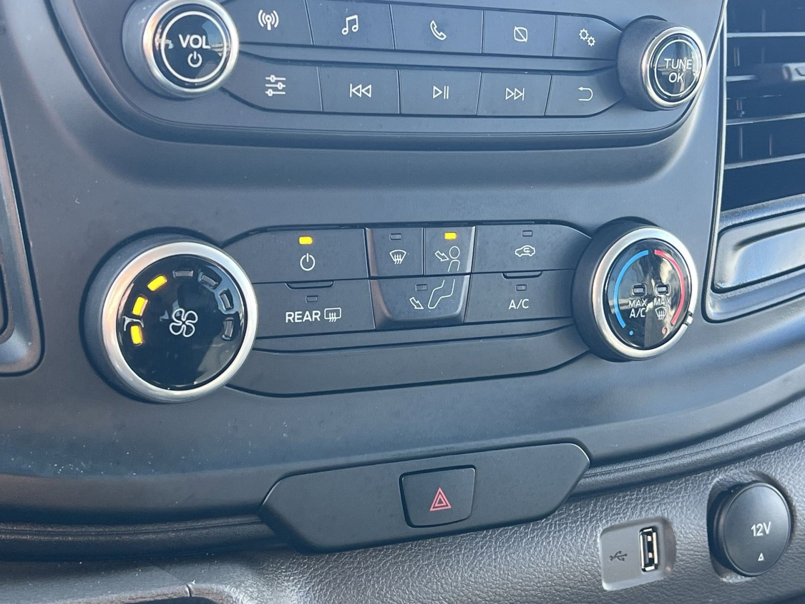 Certified 2024 Ford Transit 350 XL image 19