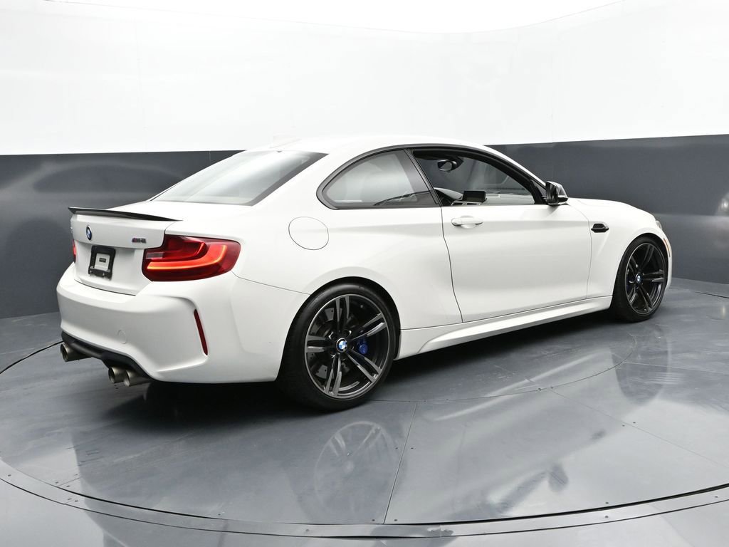 Used 2017 BMW M2 image 5