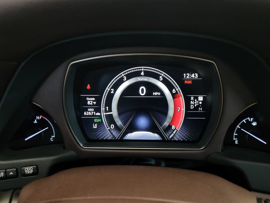 Used 2020 Lexus LS 500 w/ Accessory Package (Z1) RWD image 15