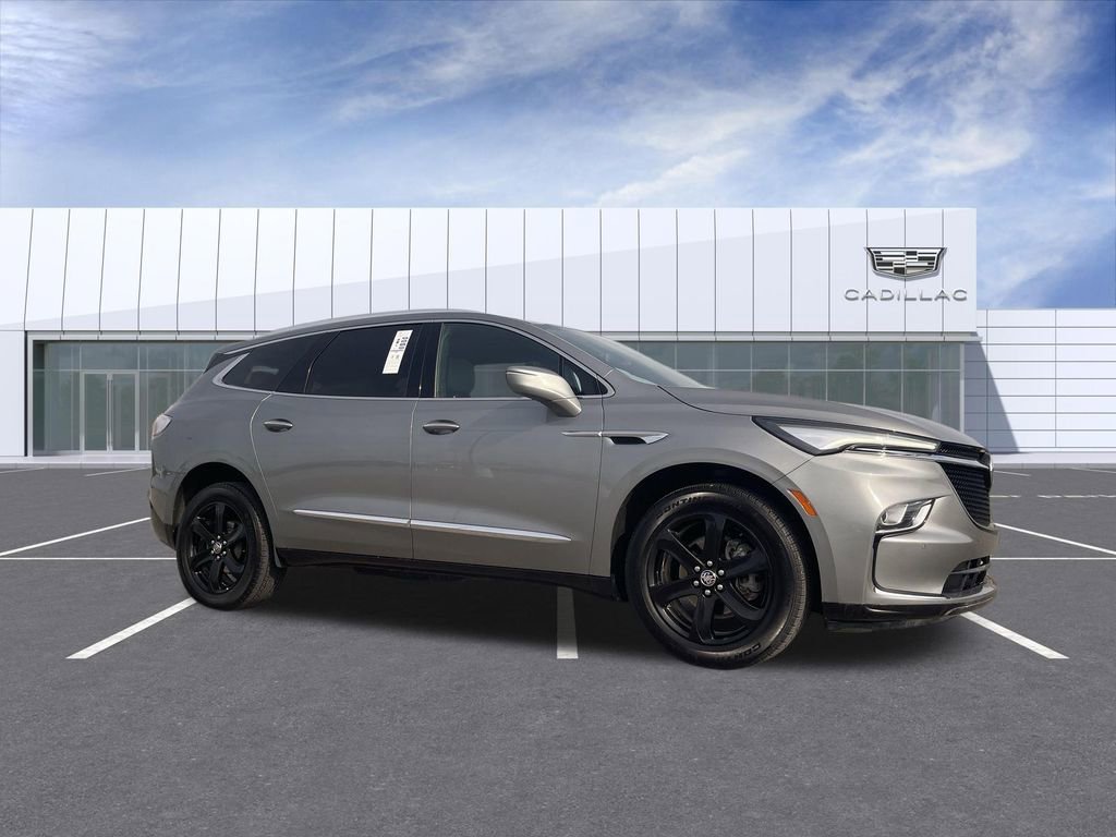 Used 2024 Buick Enclave Essence w/ Experience Buick Package image 1