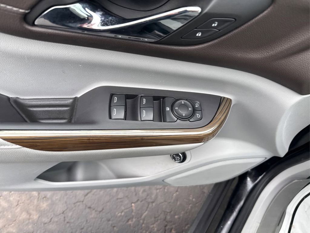 Used 2021 GMC Acadia SLE w/ Driver Convenience Package image 36