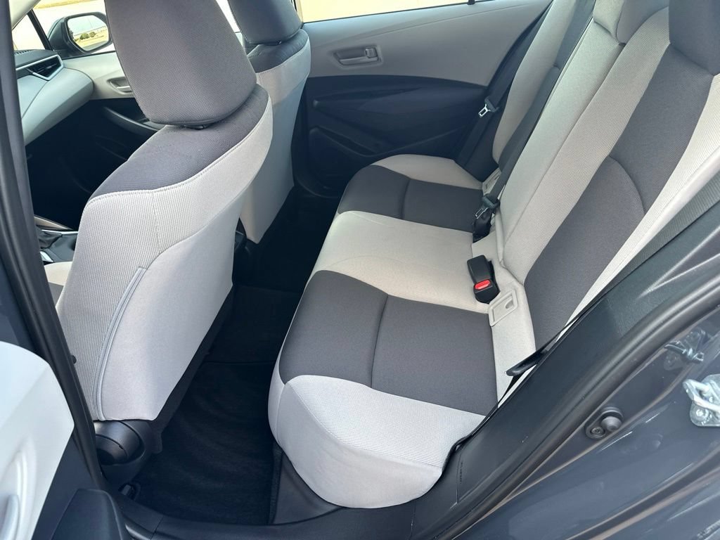 Used 2026 Toyota Corolla LE FWD image 16