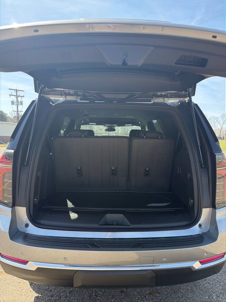 New 2026 Chevrolet Tahoe LS AWD/4WD image 18