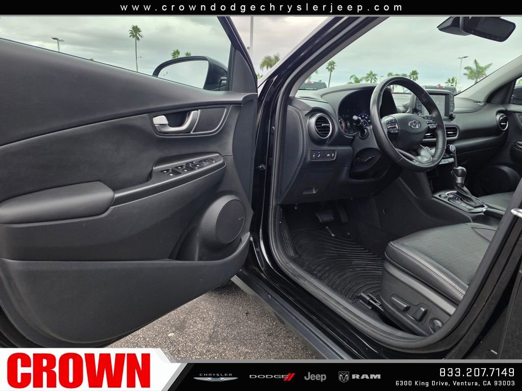 Used 2021 Hyundai Kona Limited w/ Cargo Package image 26