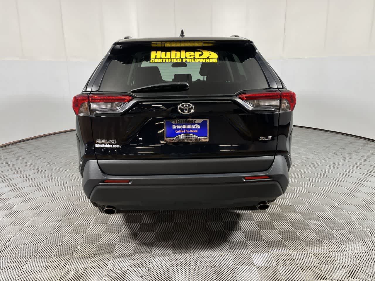 Used 2025 Toyota RAV4 XLE FWD image 7