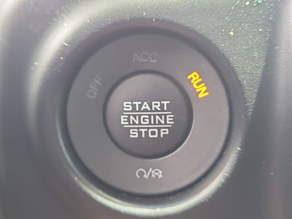 Used 2022 Jeep Wrangler Rubicon AWD/4WD image 23