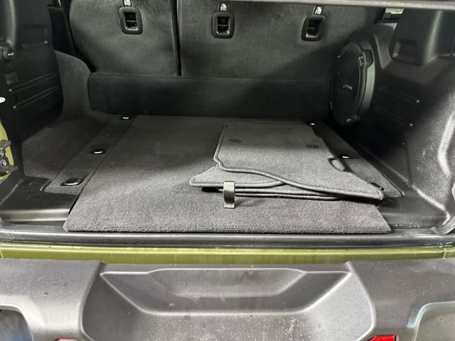 Used 2022 Jeep Wrangler Unlimited Sahara w/ Cold Weather Group image 26