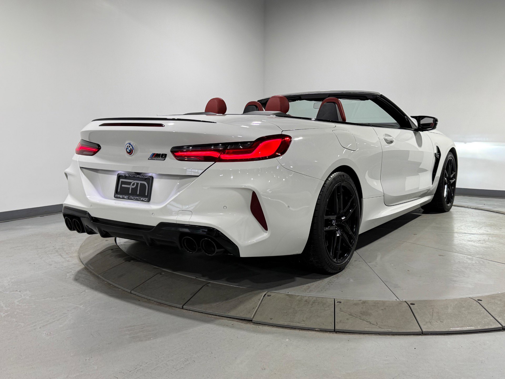 Used 2023 BMW M8 Competition image 11