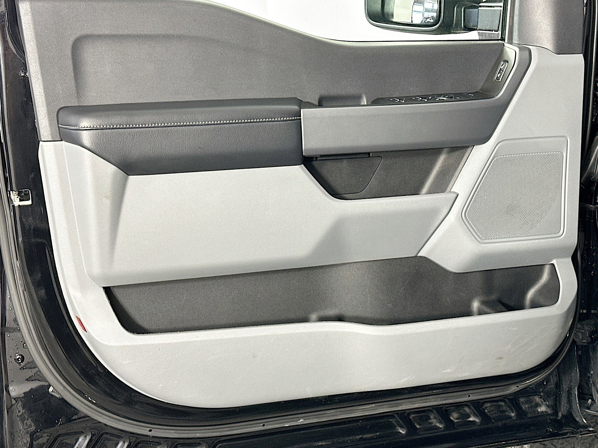 Used 2024 Ford F350 XLT w/ 360-Degree Camera Package image 19