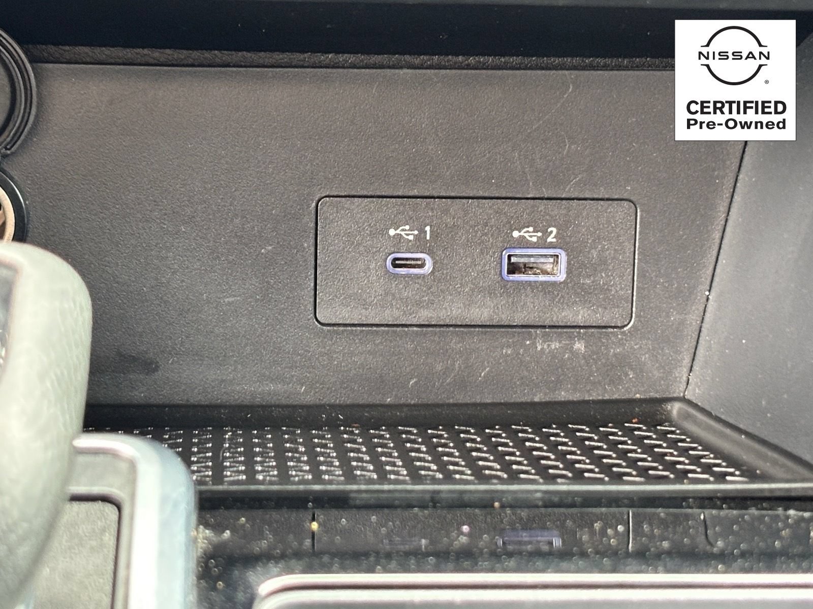 Certified 2025 Nissan Pathfinder SV FWD image 24