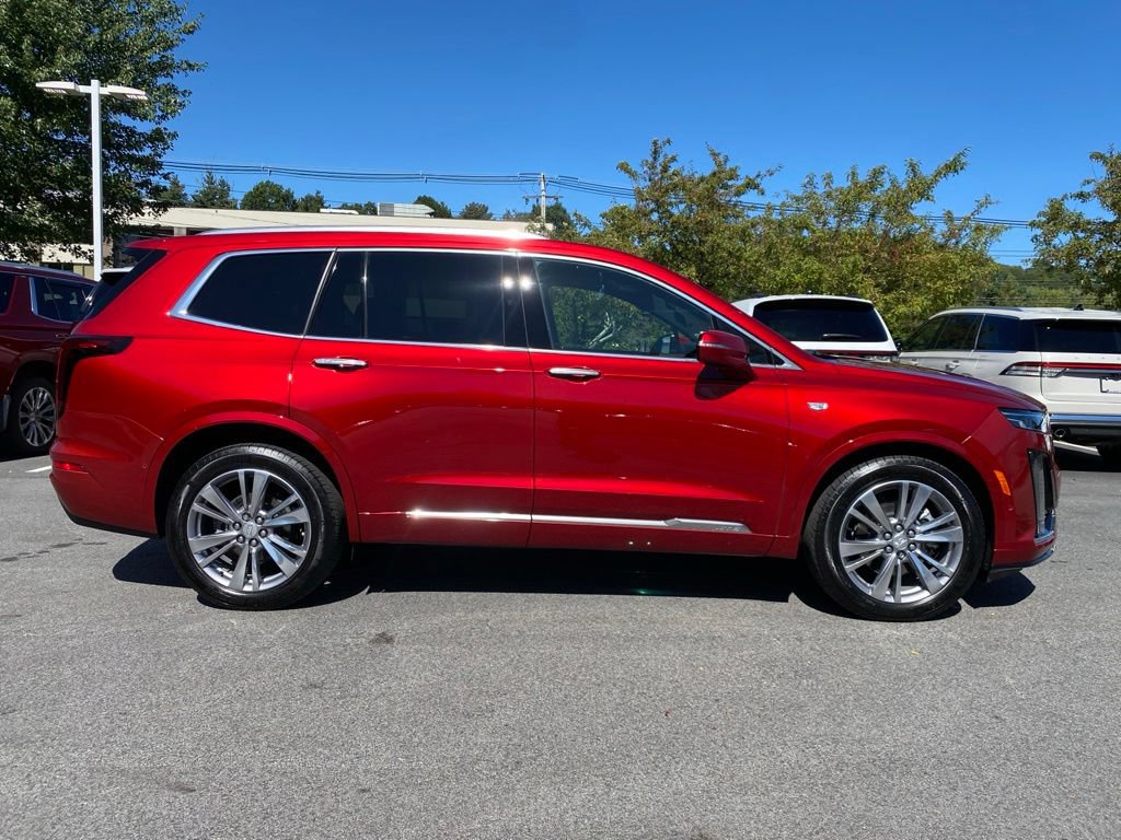 Certified 2025 Cadillac XT6 Premium Luxury w/ Platinum Package AWD/4WD image 6