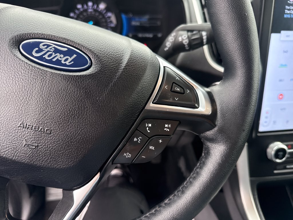 Used 2024 Ford Edge SEL w/ Convenience Package AWD/4WD image 40