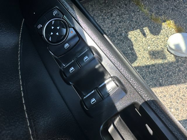 Used 2020 Ford Fusion Titanium FWD image 25