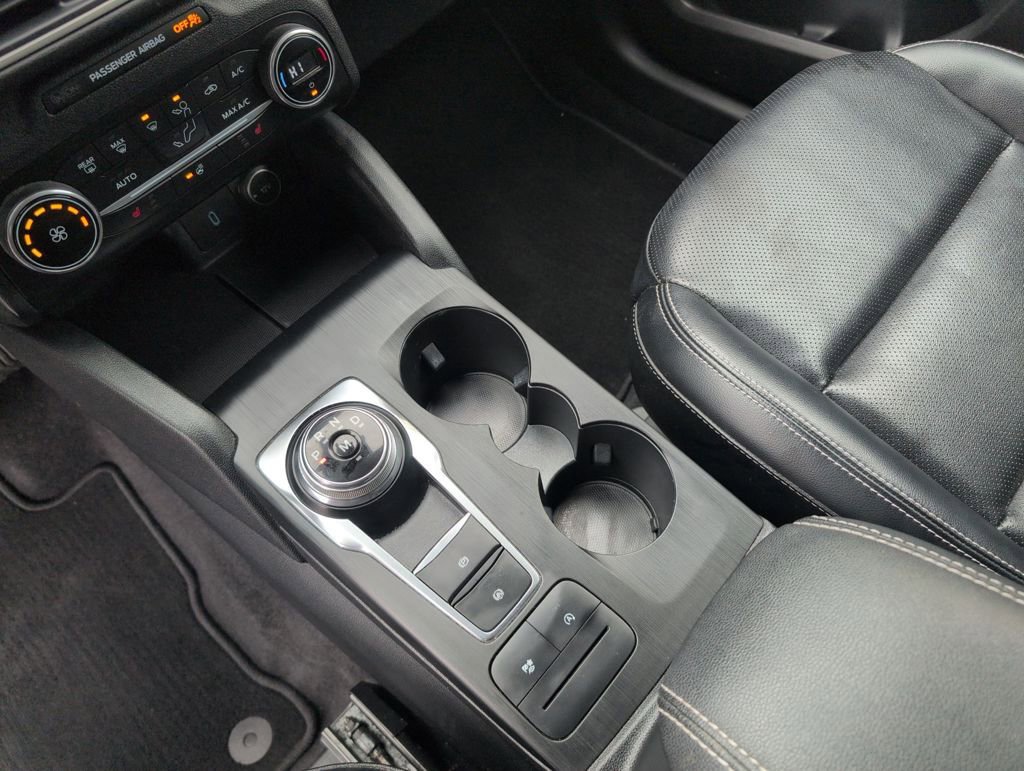 Used 2020 Ford Escape SEL image 25