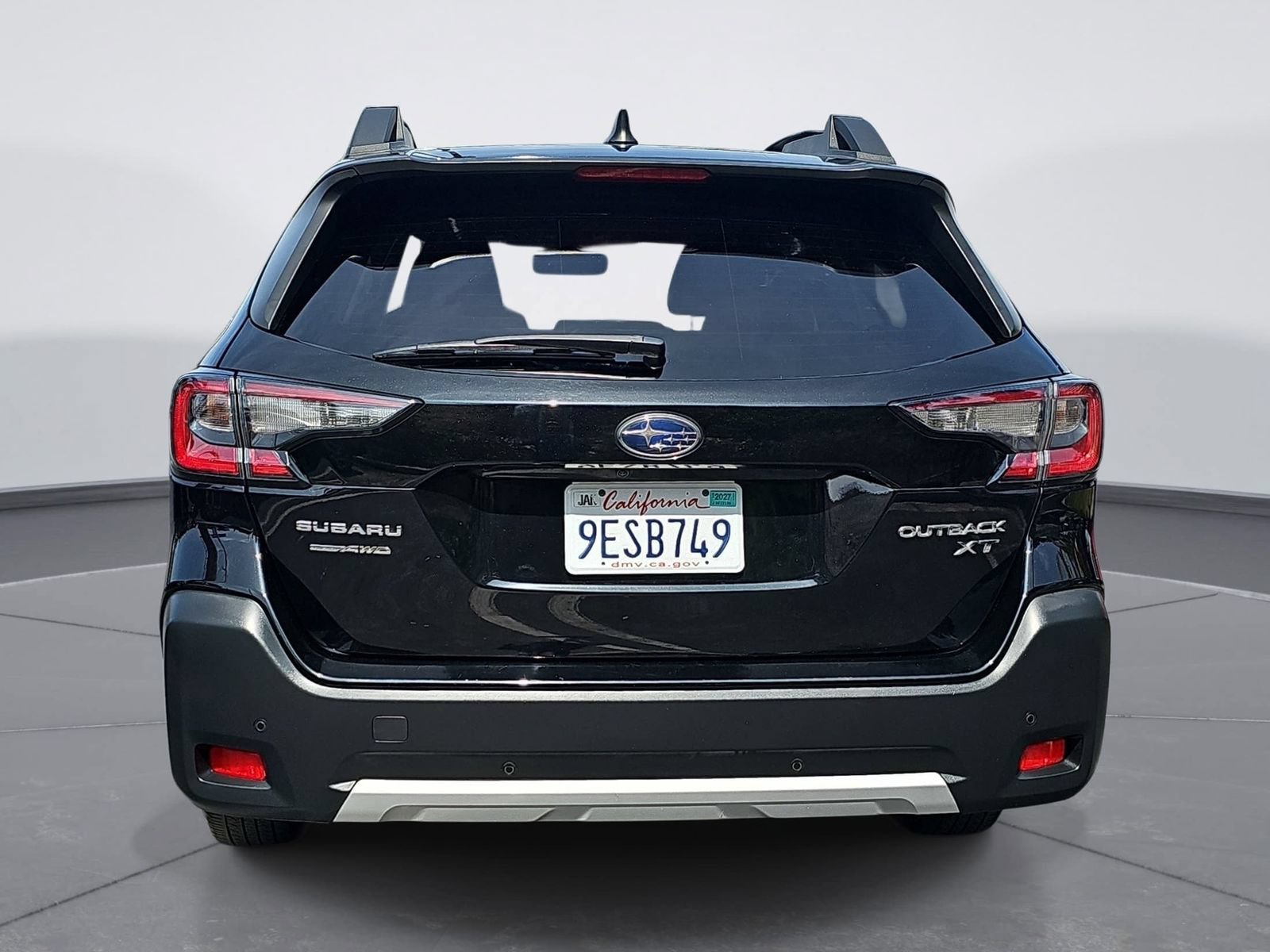 Used 2023 Subaru Outback Limited XT w/ Tech Package 2 AWD/4WD image 4