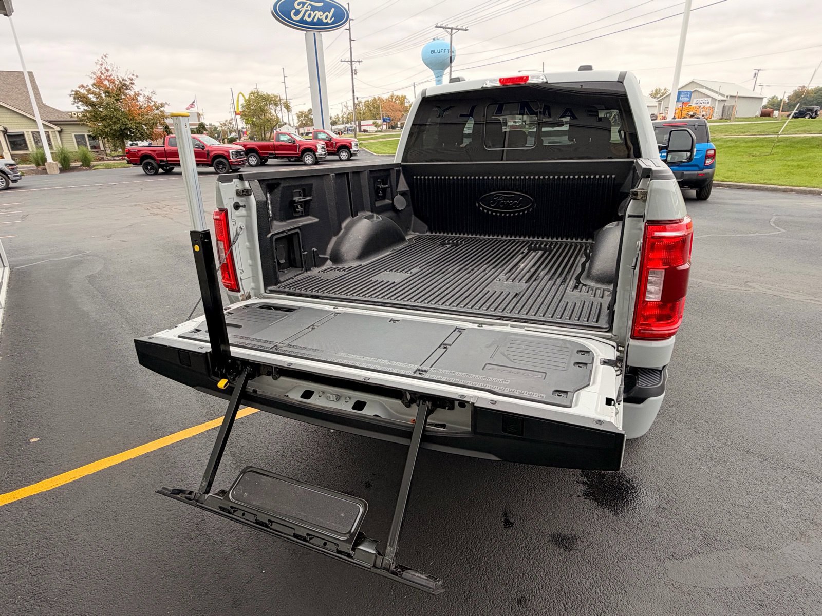 Used 2023 Ford F150 XLT w/ Equipment Group 302A High AWD/4WD image 6