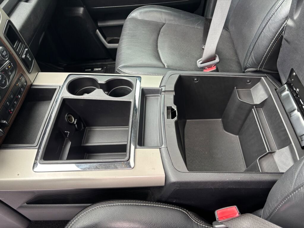 Used 2014 RAM 1500 Laramie w/ Convenience Group image 16