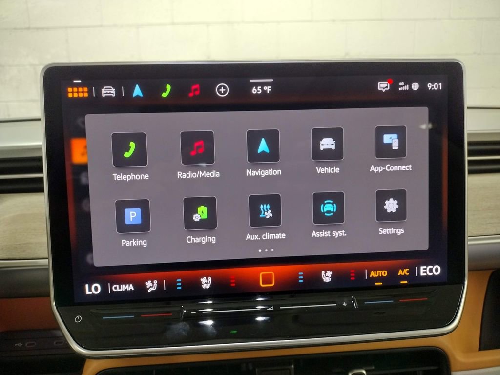 New 2025 Volkswagen ID. Buzz 1st Edition image 35