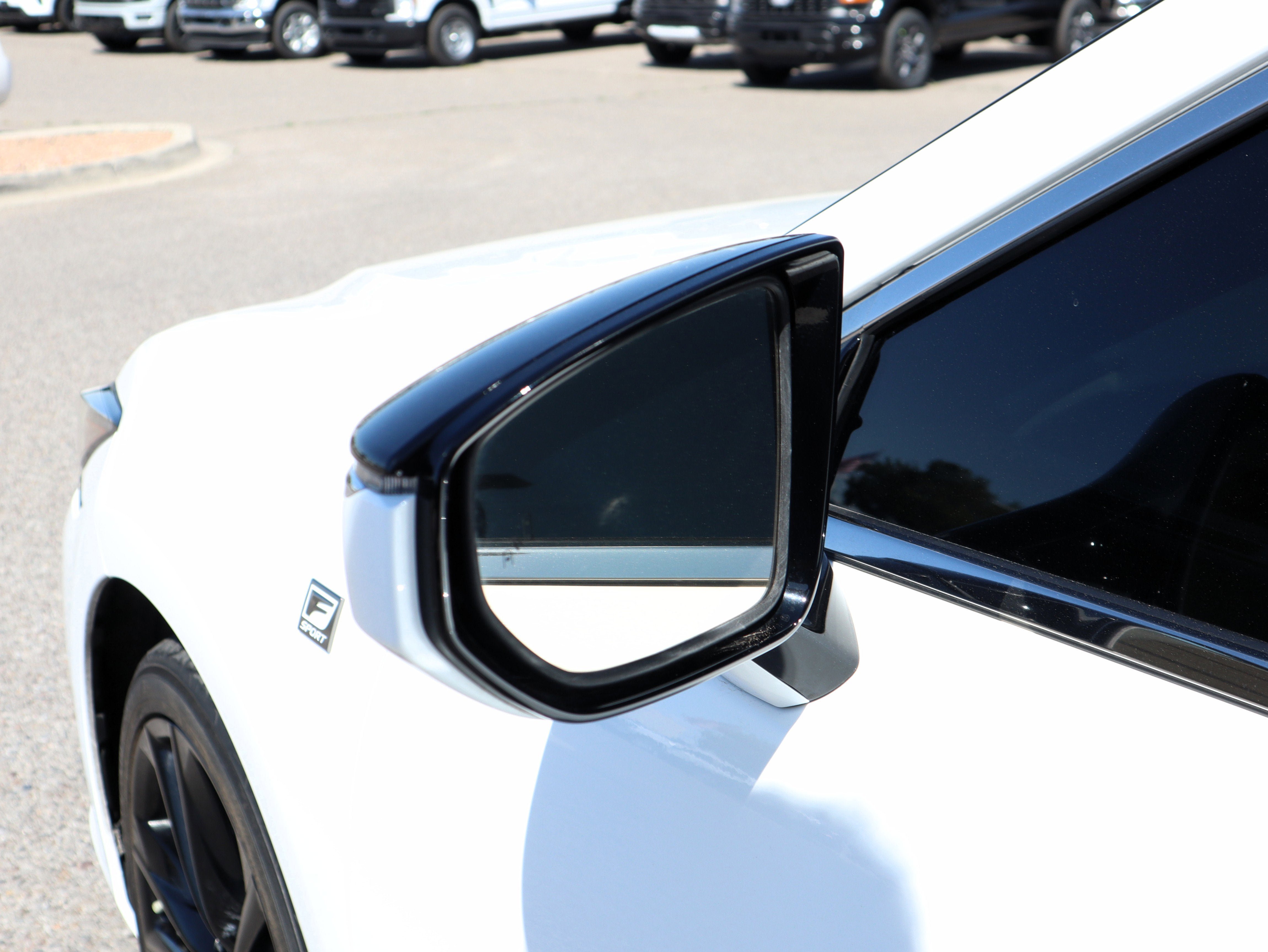 Used 2022 Lexus ES 350 F Sport w/ Accessory Package FWD image 17