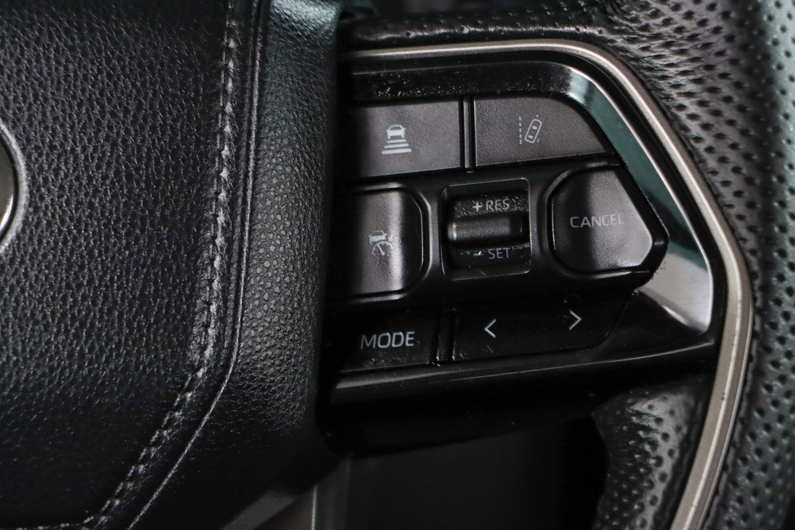 Used 2024 Toyota Tundra SR5 w/ SR5 Premium Package image 16