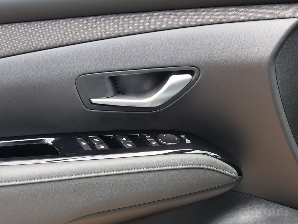 New 2025 Hyundai Santa Cruz SEL FWD image 22