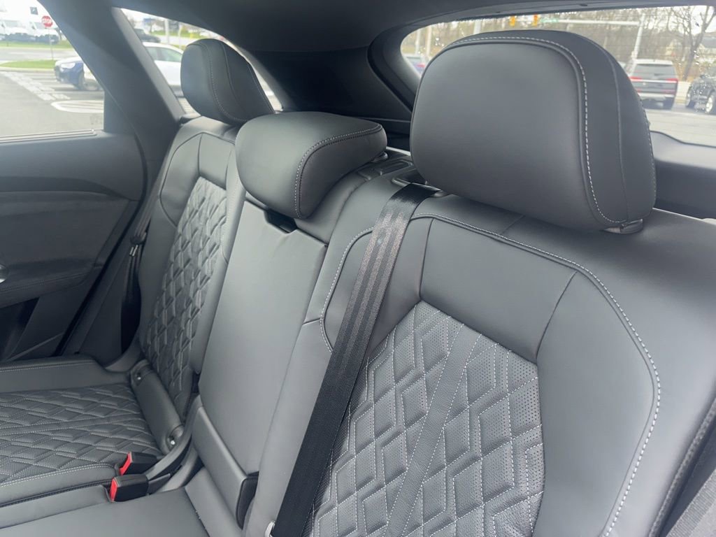 New 2026 Audi SQ5 Premium Plus image 20