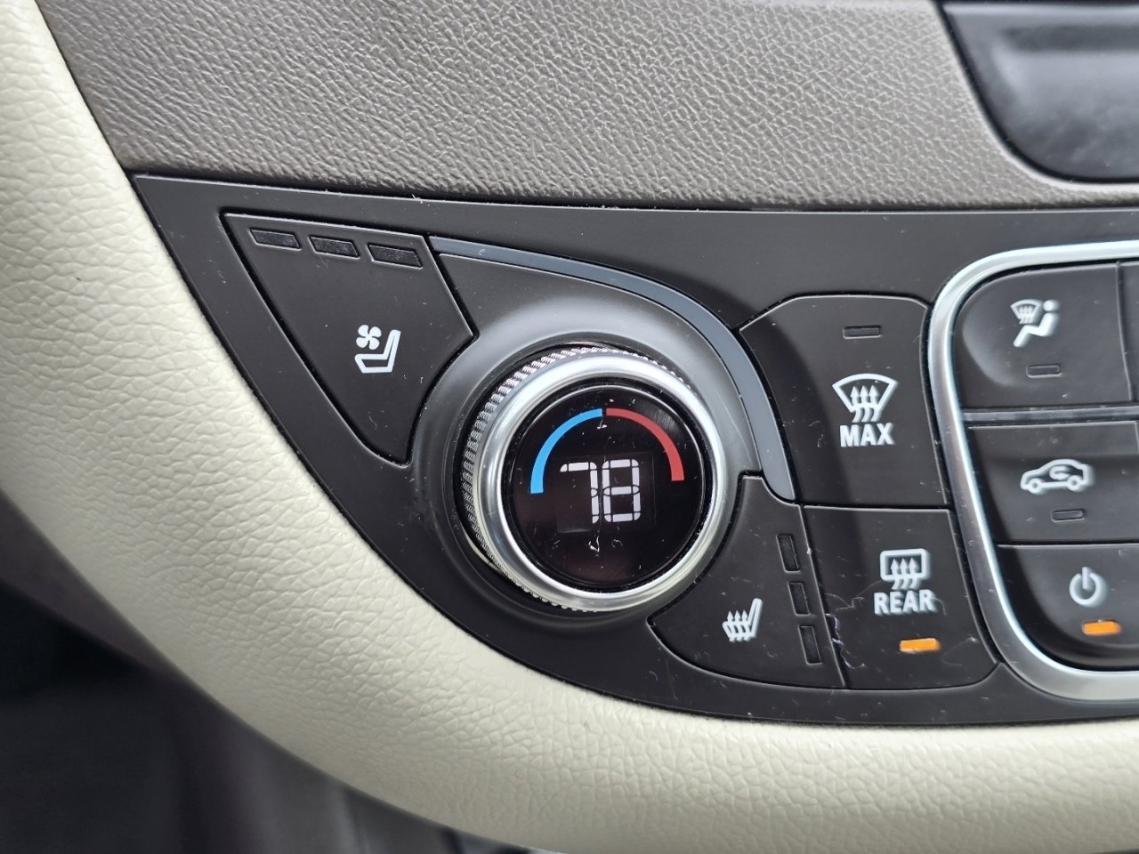 Used 2020 Chevrolet Malibu Premier FWD image 8