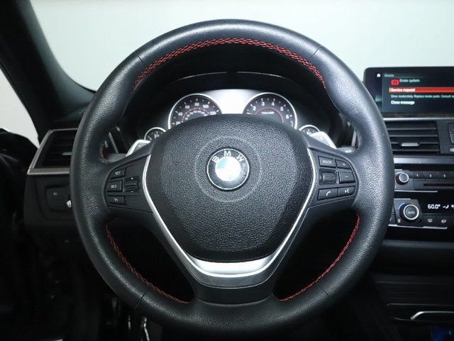 Used 2018 BMW 330i xDrive Sedan w/ Premium Package AWD/4WD image 25