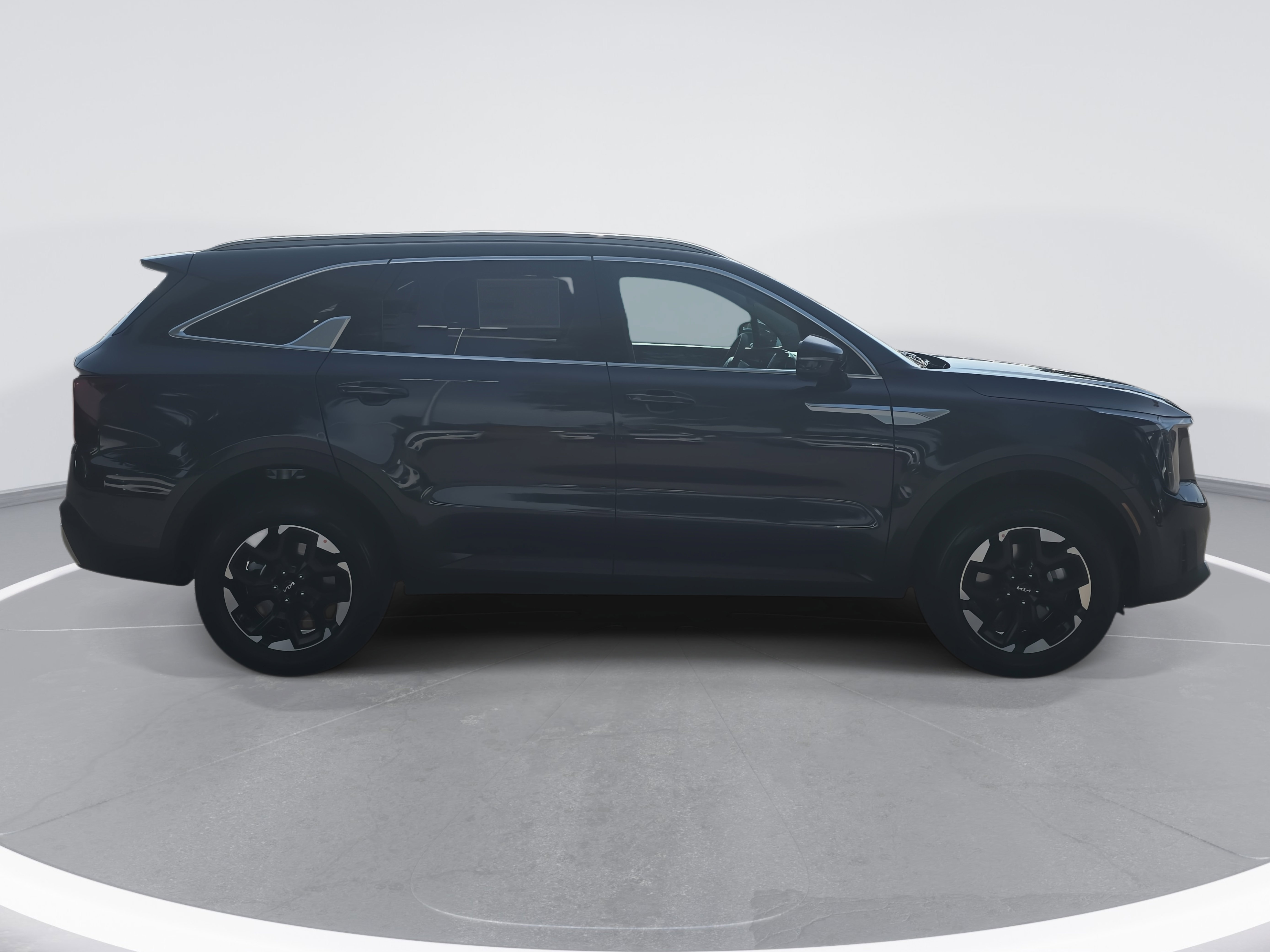 New 2025 Kia Sorento S image 4