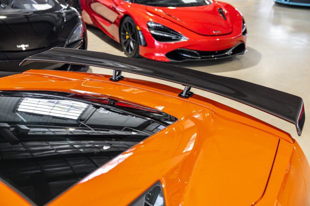 Used 2019 Chevrolet Corvette ZR1 RWD image 18