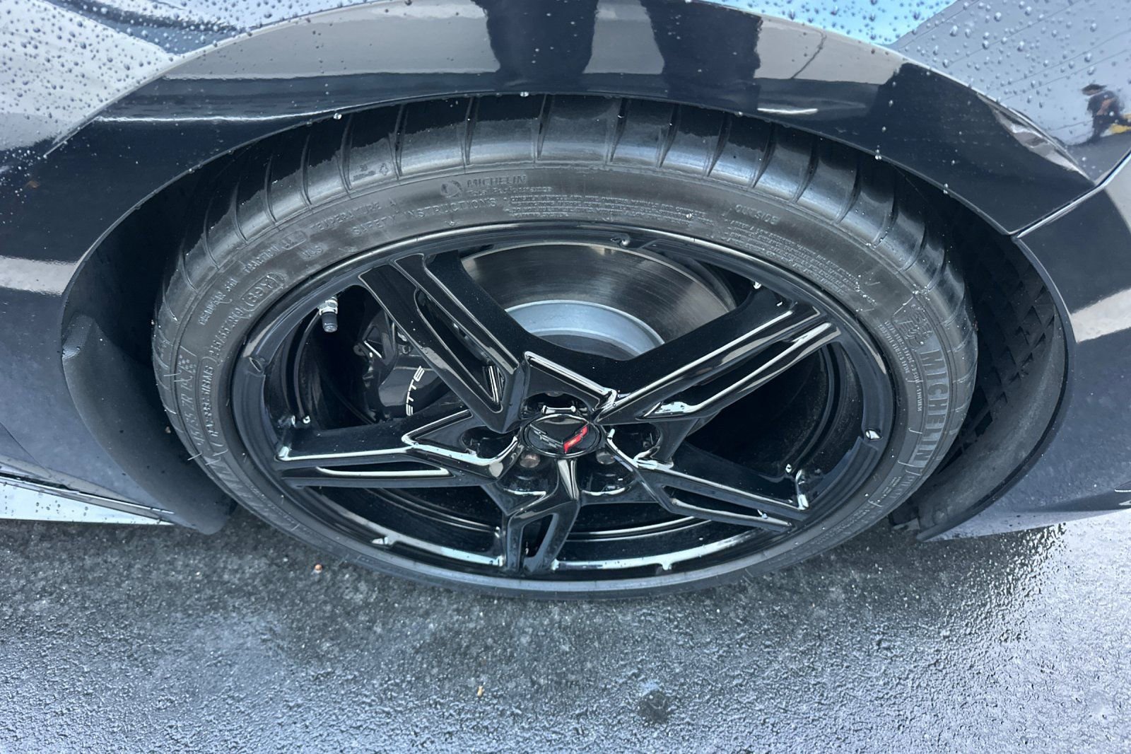 Used 2020 Chevrolet Corvette Stingray Preferred Cpe w/ 2LT Preferred Equipment Group image 4