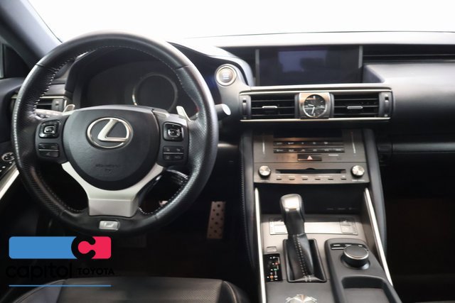 Used 2019 Lexus IS 300 F Sport w/ F Sport Package RWD image 14