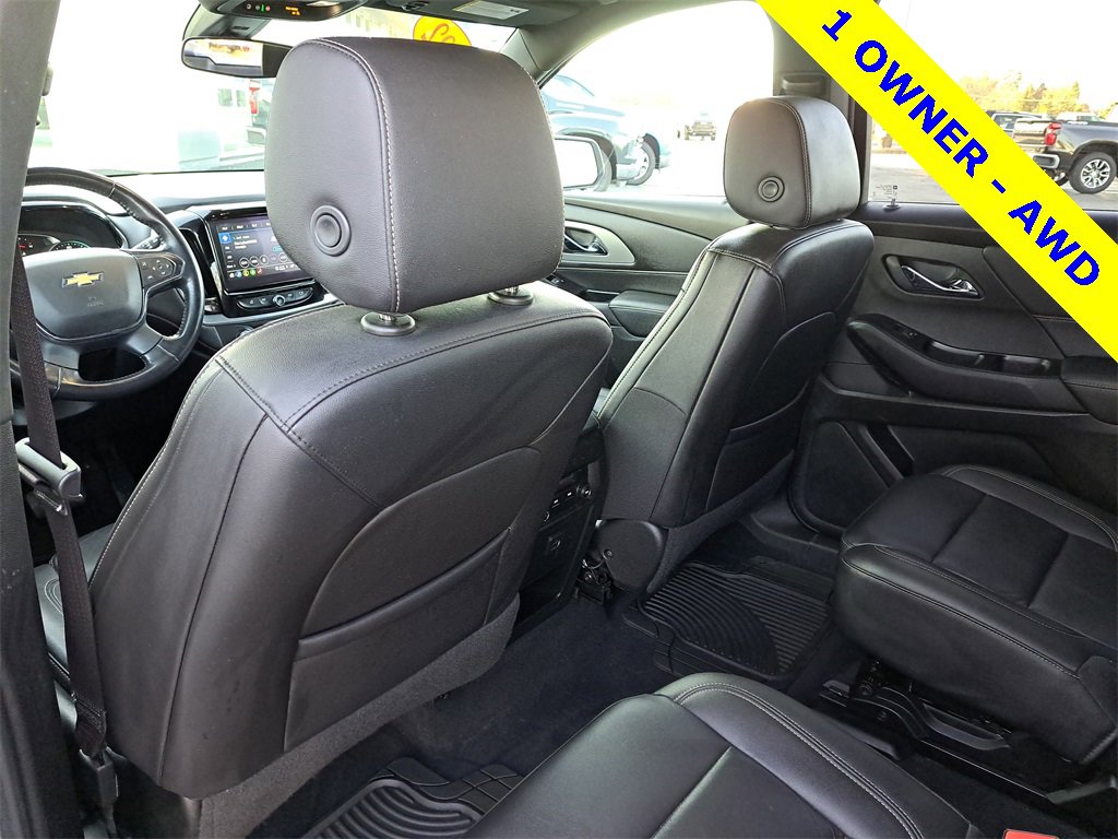 Used 2022 Chevrolet Traverse LT image 20