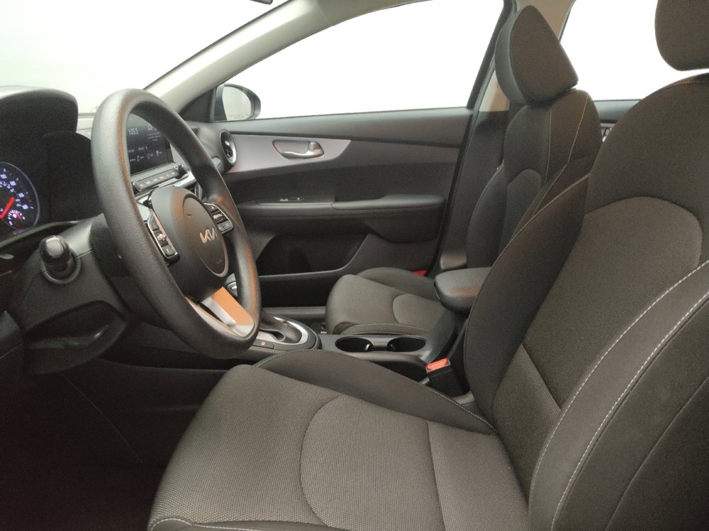 Used 2024 Kia Forte LXS image 17