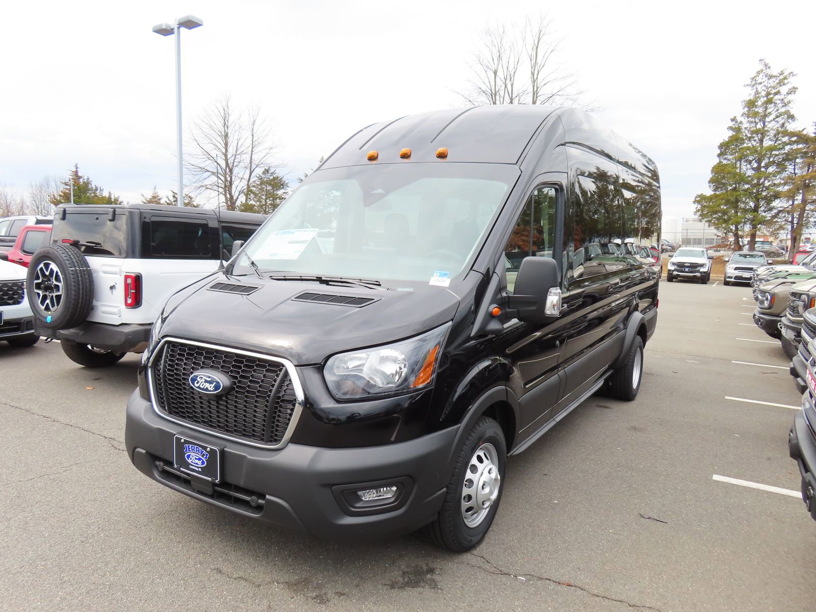 New 2026 Ford Transit 350 XL image 3