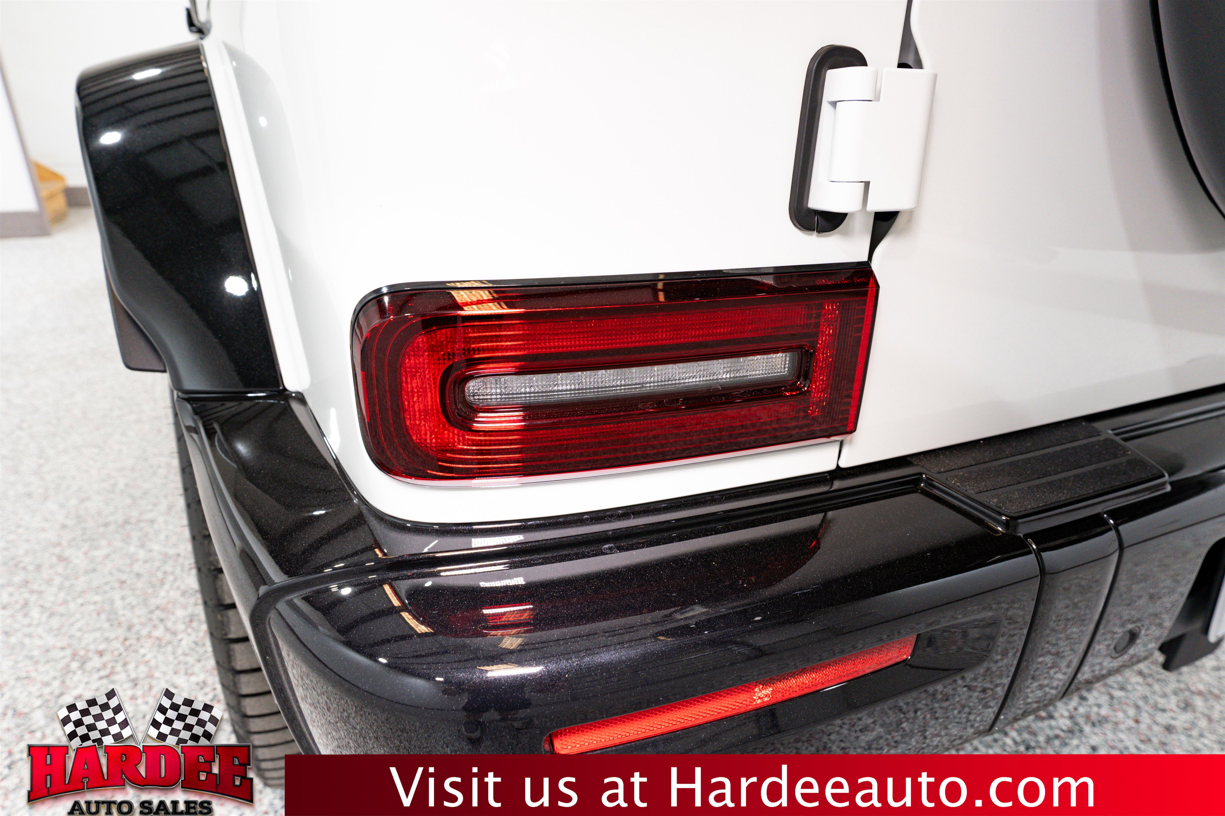 Used 2025 Mercedes-Benz G 63 AMG AMG G 63 image 9