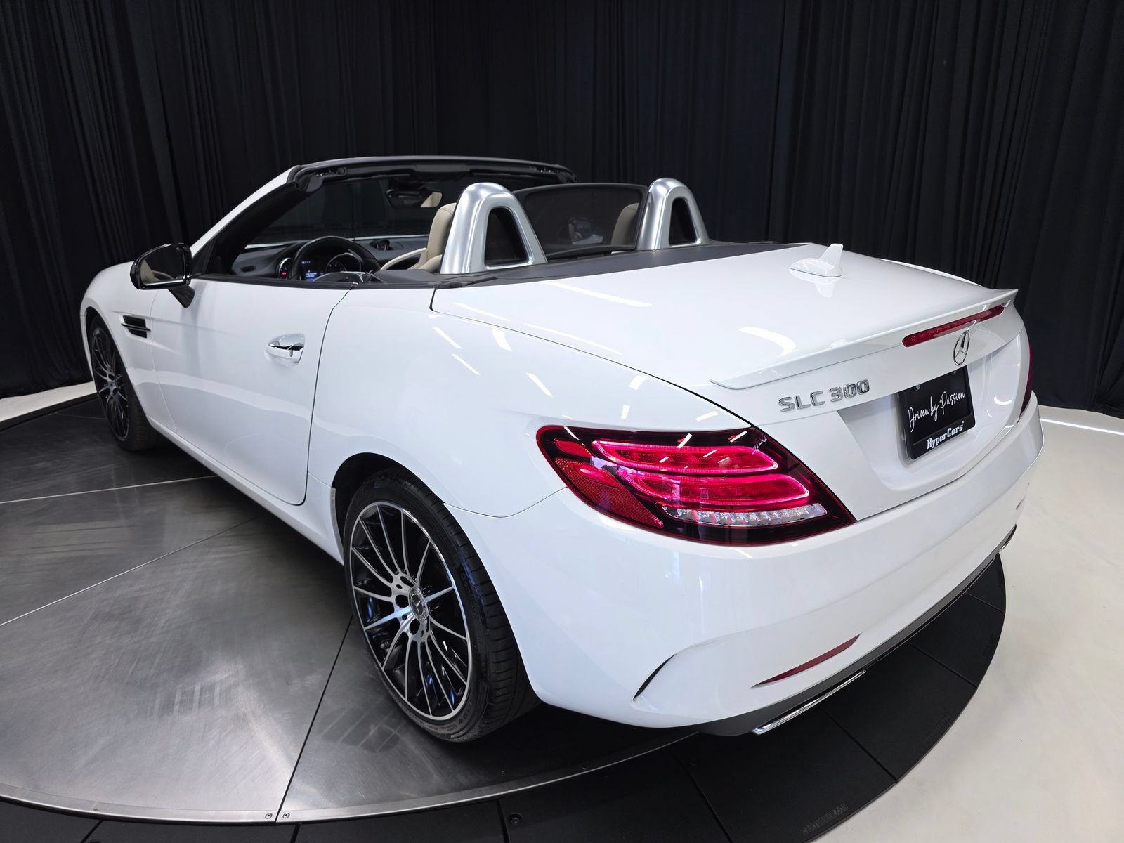 Used 2019 Mercedes-Benz SLC 300 image 51