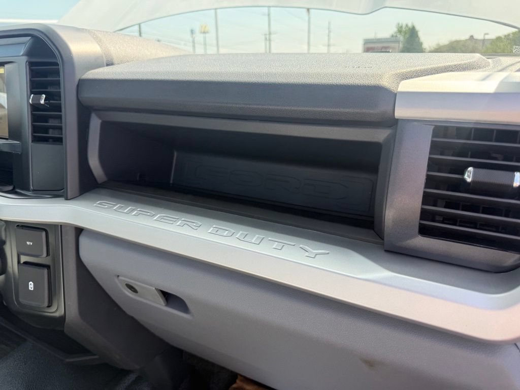 New 2026 Ford F550 2WD Regular Cab Super Duty image 42