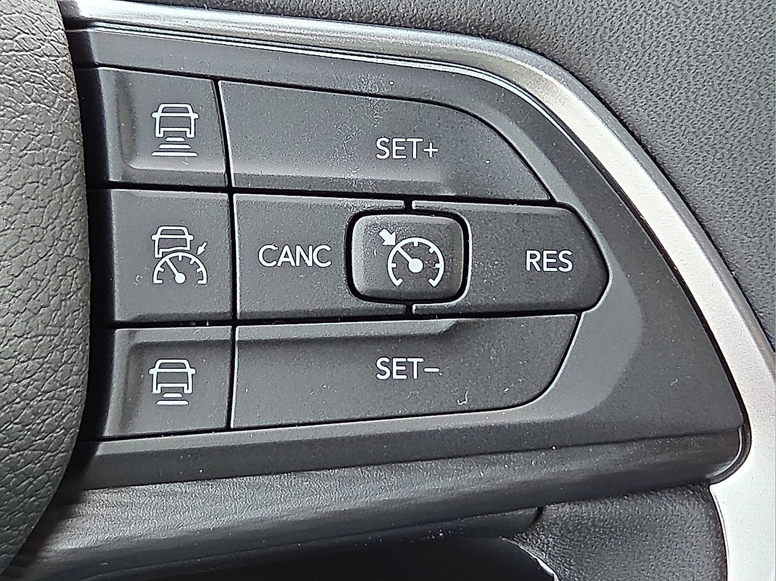 New 2025 Jeep Grand Cherokee Laredo image 21