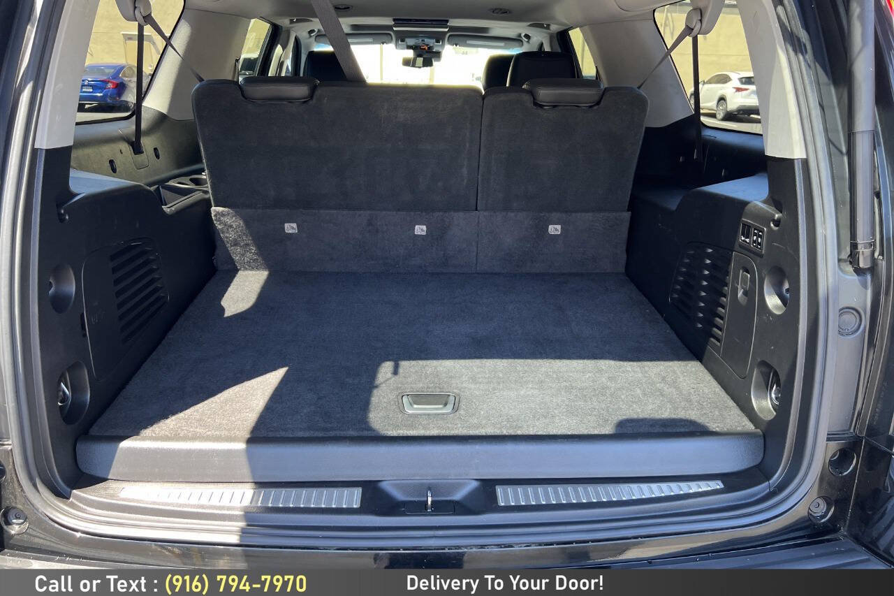 Used 2017 Cadillac Escalade ESV Premium Luxury AWD/4WD image 10
